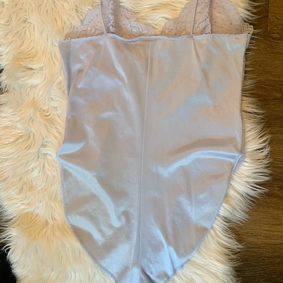 VTG 90’s Baby Blue Lace and Satin Teddy - Picture 7 of 11